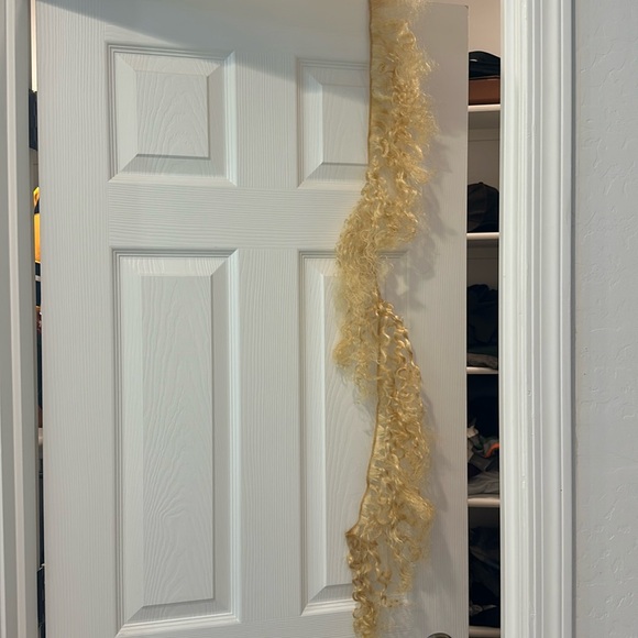 6” Hand Tied New Extensions (Blonde) - Picture 1 of 3